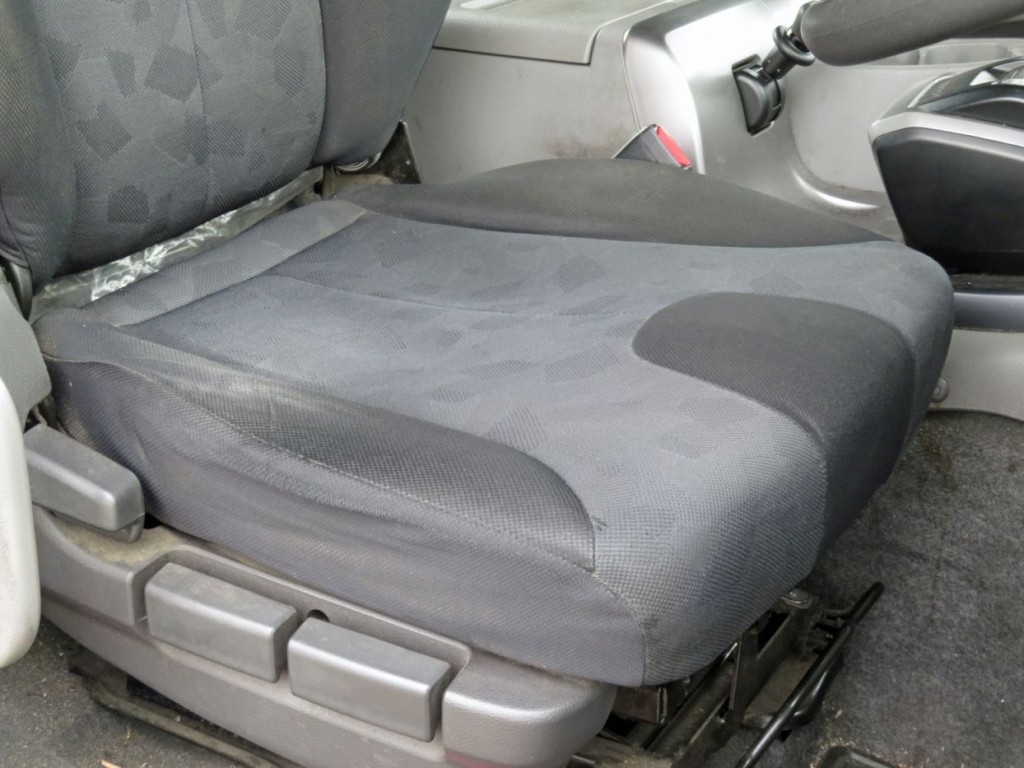 UDトラックス クオン 2PG-GK5AABの写真43