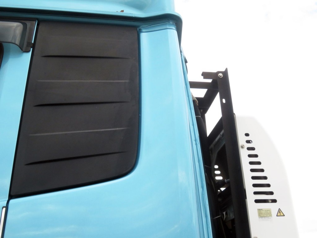 UDトラックス クオン 2PG-GK5AABの写真49