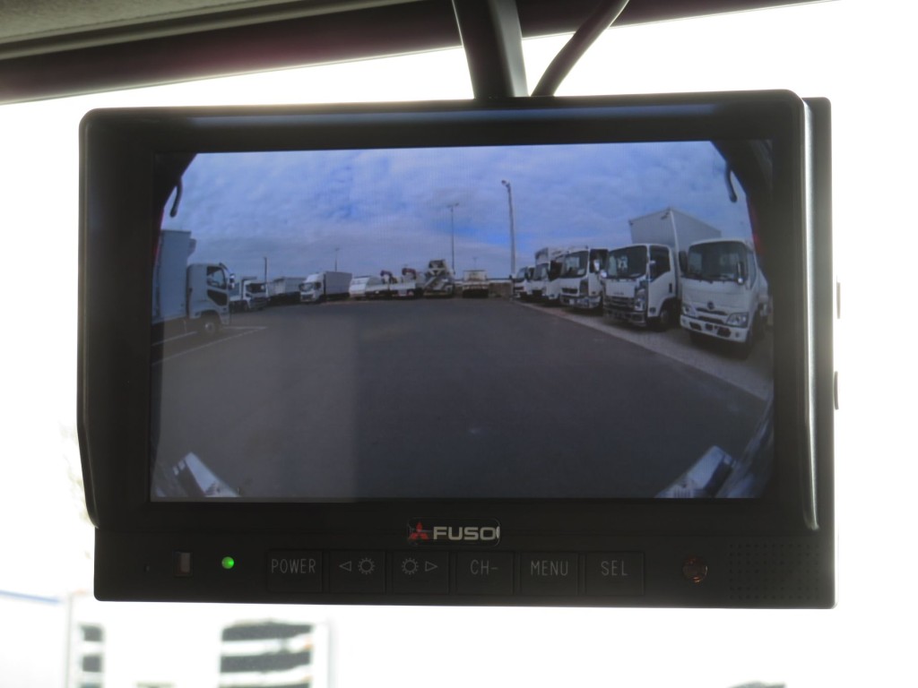 液晶バックモニター付きです。|三菱 スーパーグレート 2PG-FV80VZの写真23