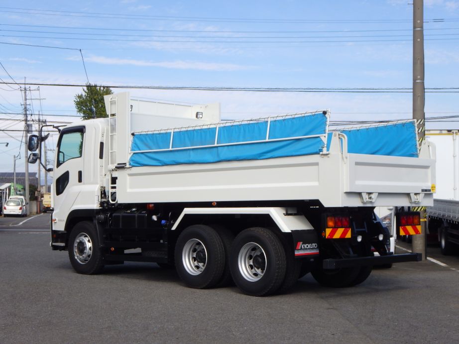 いすゞ ギガ 2RG-CXZ77DTの写真3