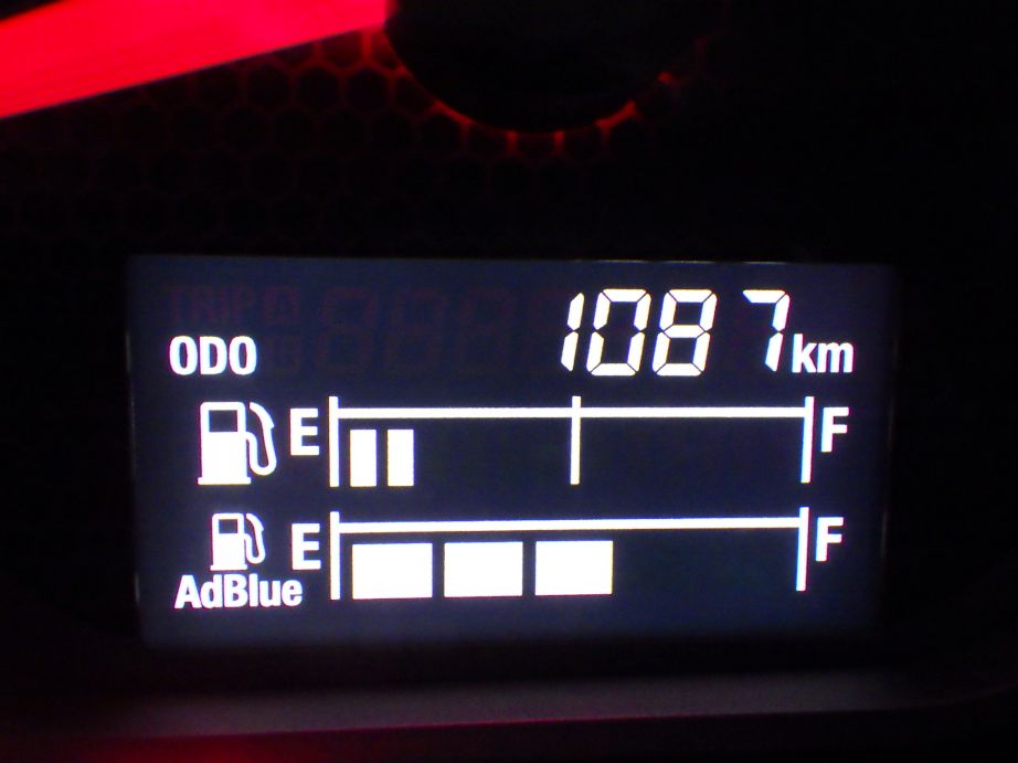 いすゞ ギガ 2RG-CXZ77DTの写真26