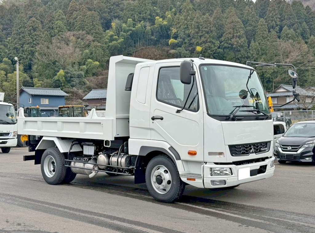 三菱 ファイター 2KG-FK62F(2WD)の写真3