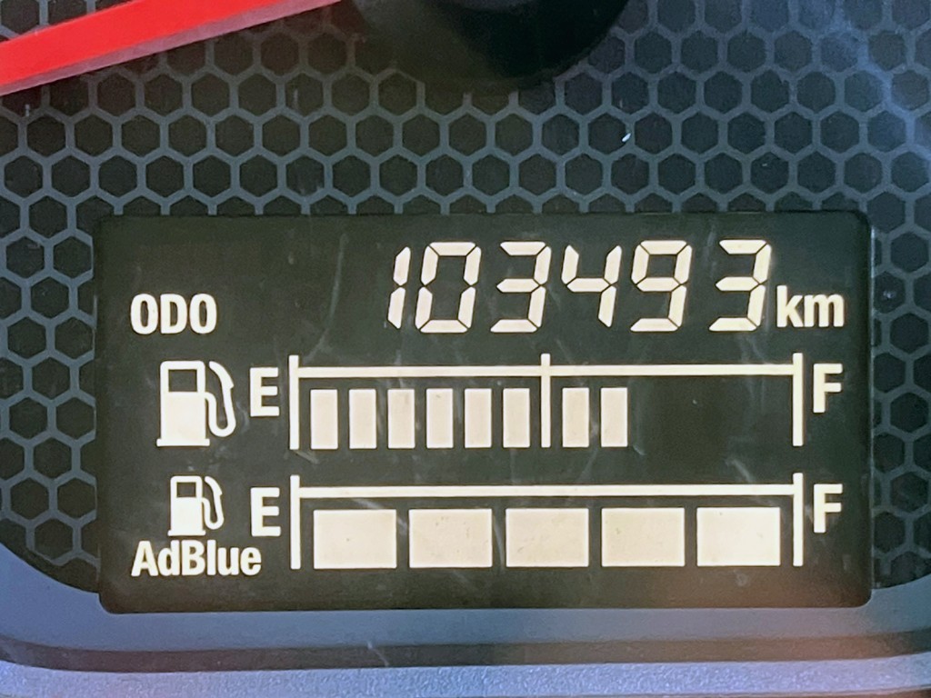 いすゞ フォワード 2RG-FRR90T2(2WD)の写真8