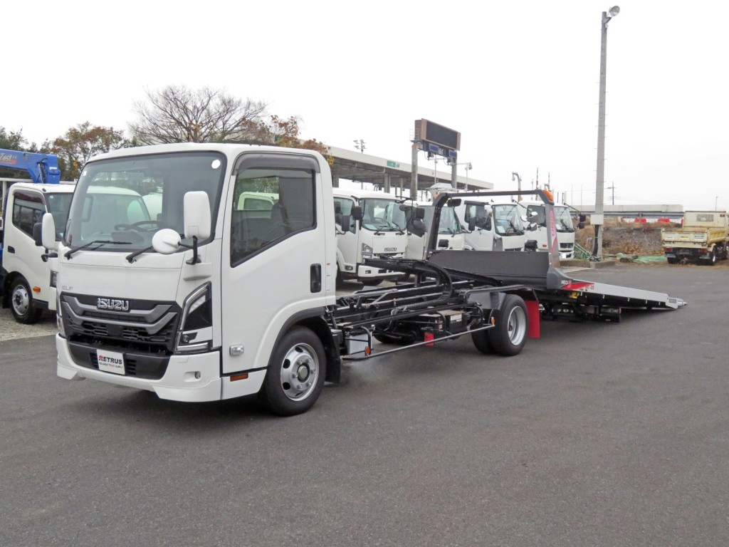 いすゞ エルフ 2RG-NPR88AM(2WD)の写真1