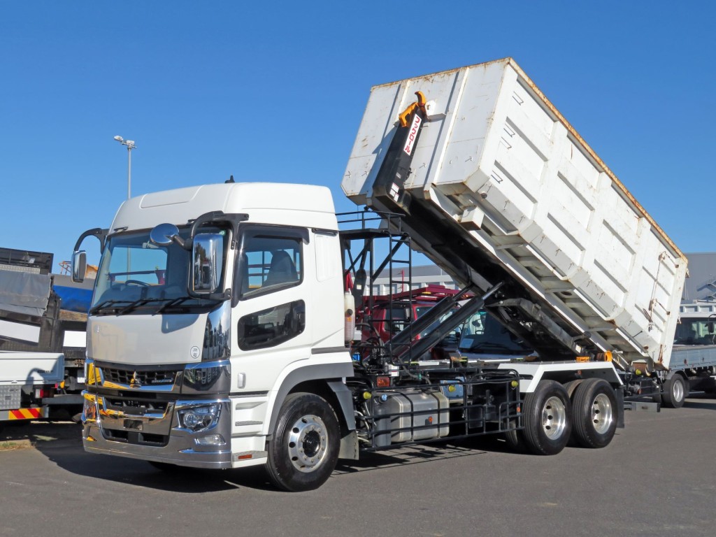 三菱 スーパーグレート 2KG-FV70HYの写真2