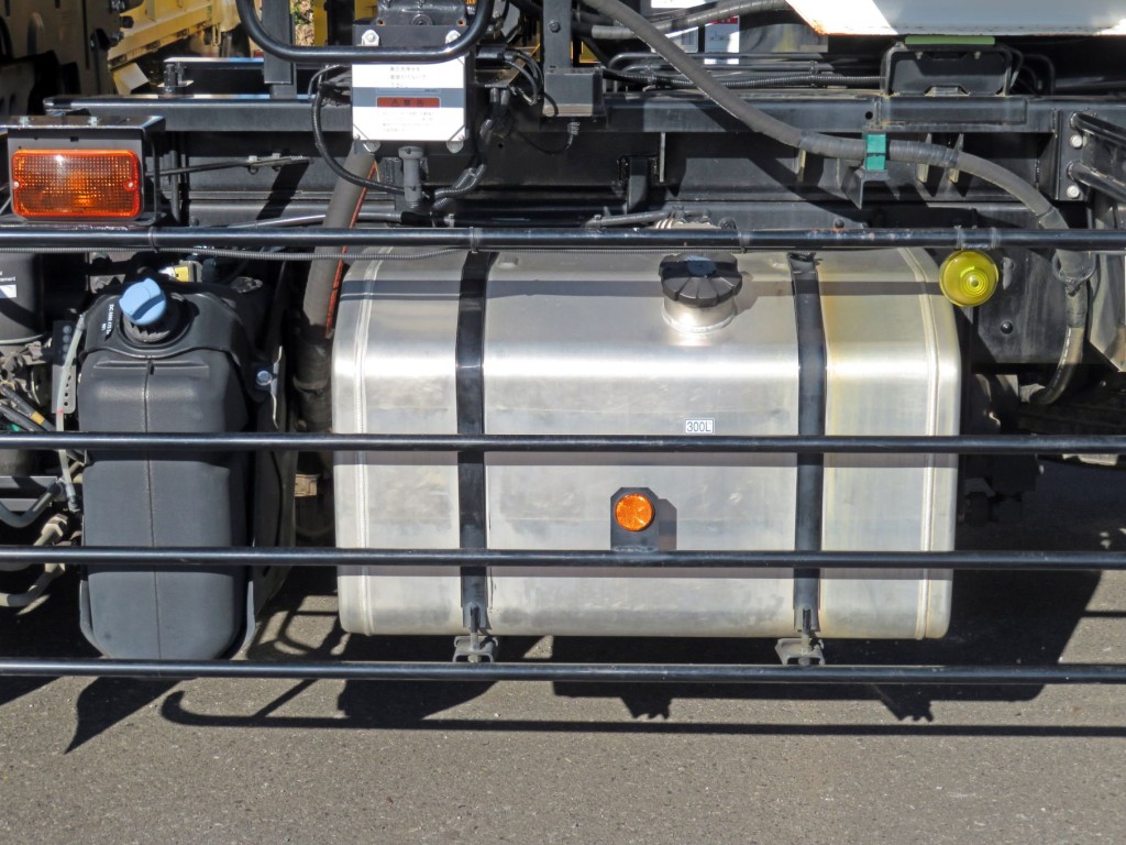 三菱 スーパーグレート 2KG-FV70HYの写真24