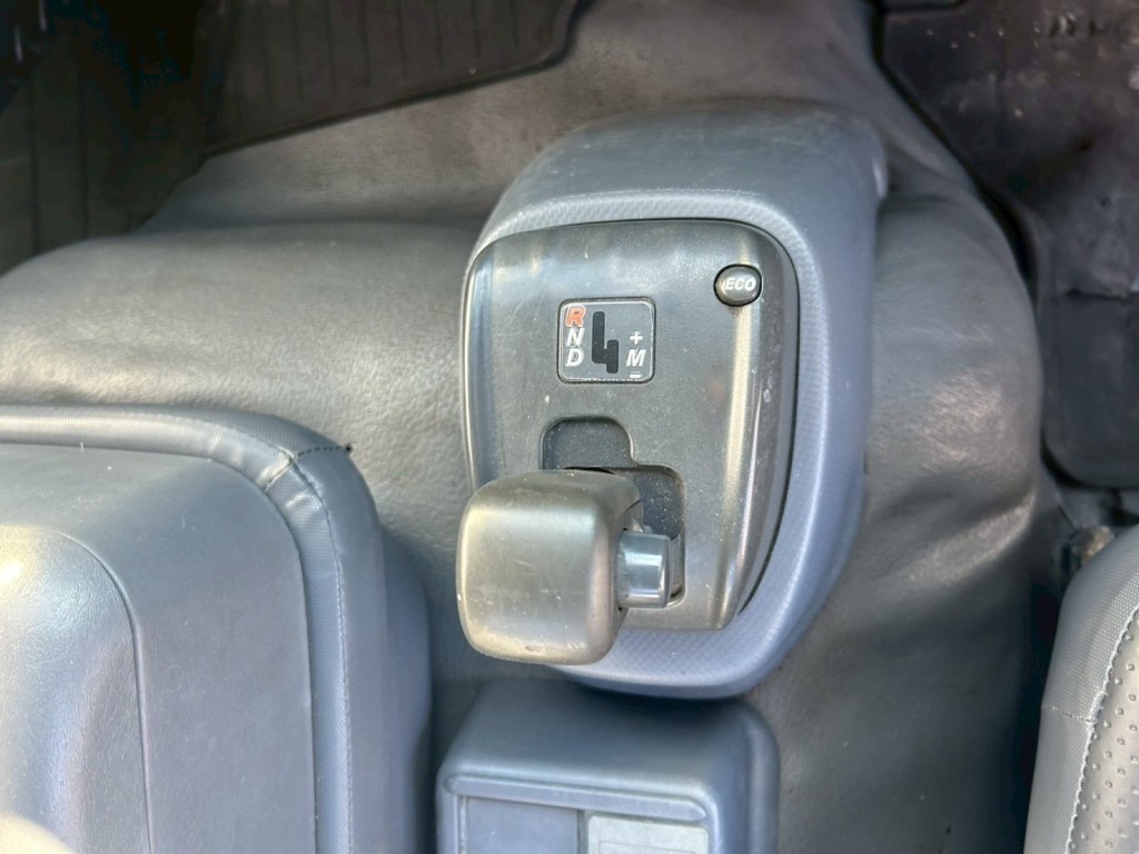 いすゞ フォワード SKG-FRR90S2(2WD)の写真7