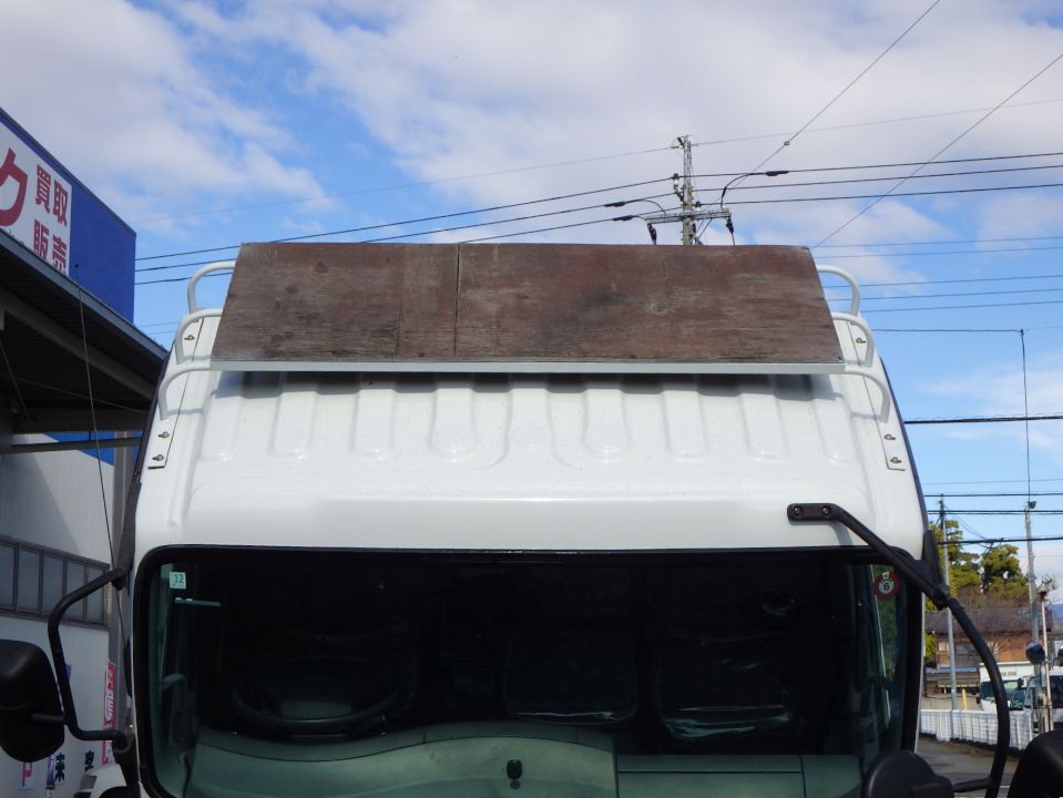 いすゞ フォワード 2PG-FRR90S1(2WD)の写真17