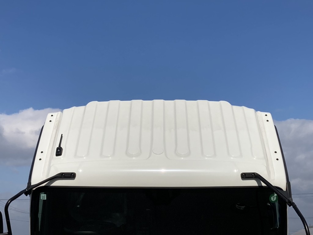 ルーフの状態です。|いすゞ フォワード 2RG-FRR90S4(2WD)の写真49