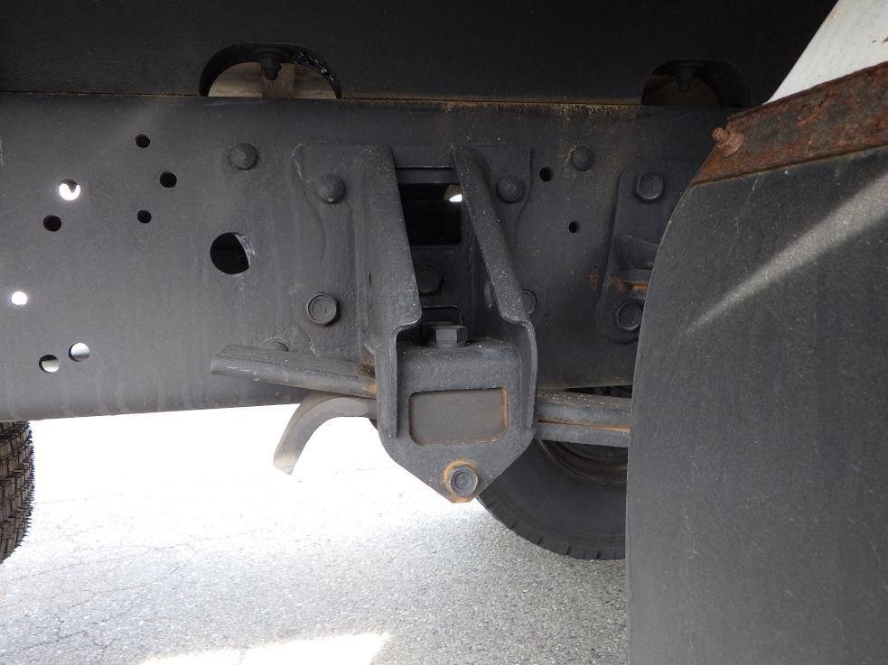 いすゞ フォワード 2PG-FRR90S1(2WD)の写真5