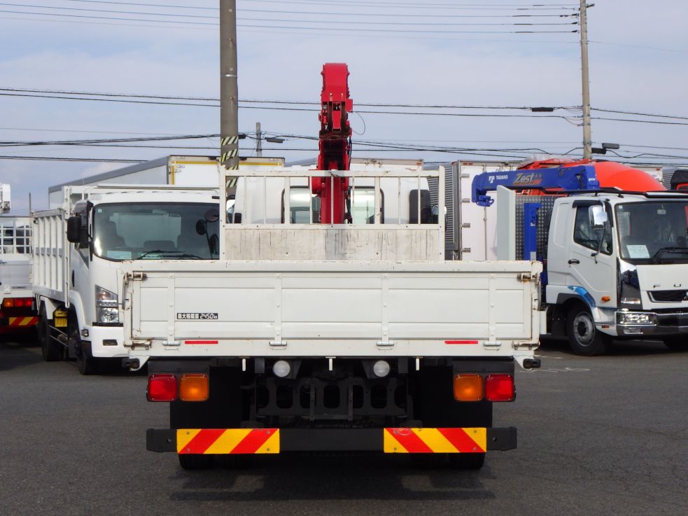 いすゞ フォワード 2PG-FRR90S1(2WD)の写真8