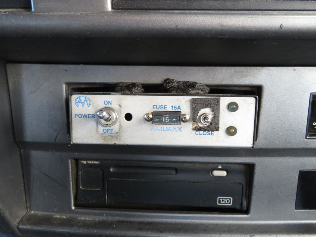 日野 プロフィア LKG-FS1AKAAの写真21