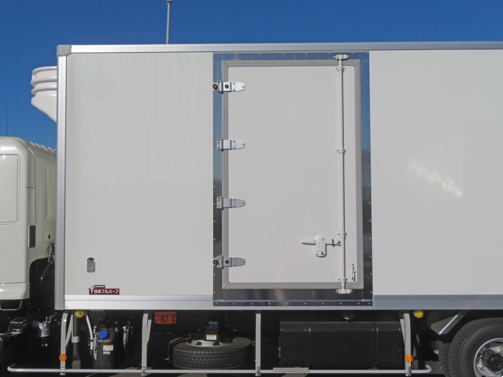 日野 レンジャー 2KG-FD2ABG(2WD)の写真11