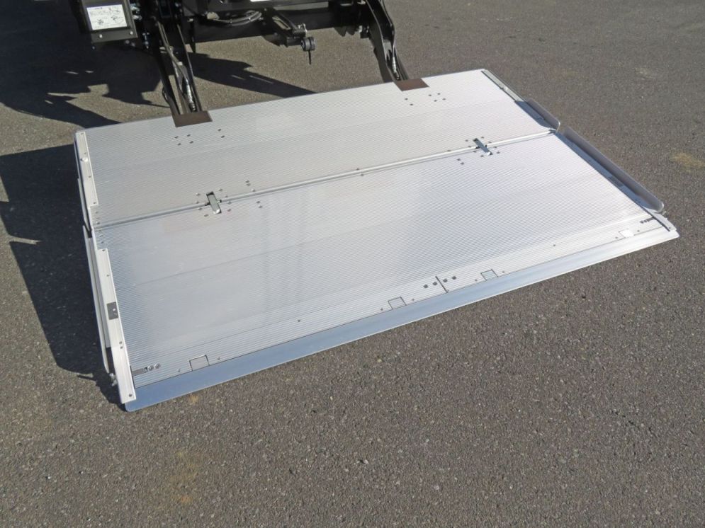 日野 レンジャー 2KG-FD2ABG(2WD)の写真14