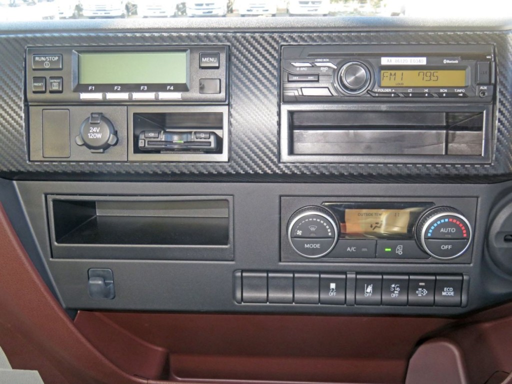 日野 レンジャー 2KG-FD2ABG(2WD)の写真25