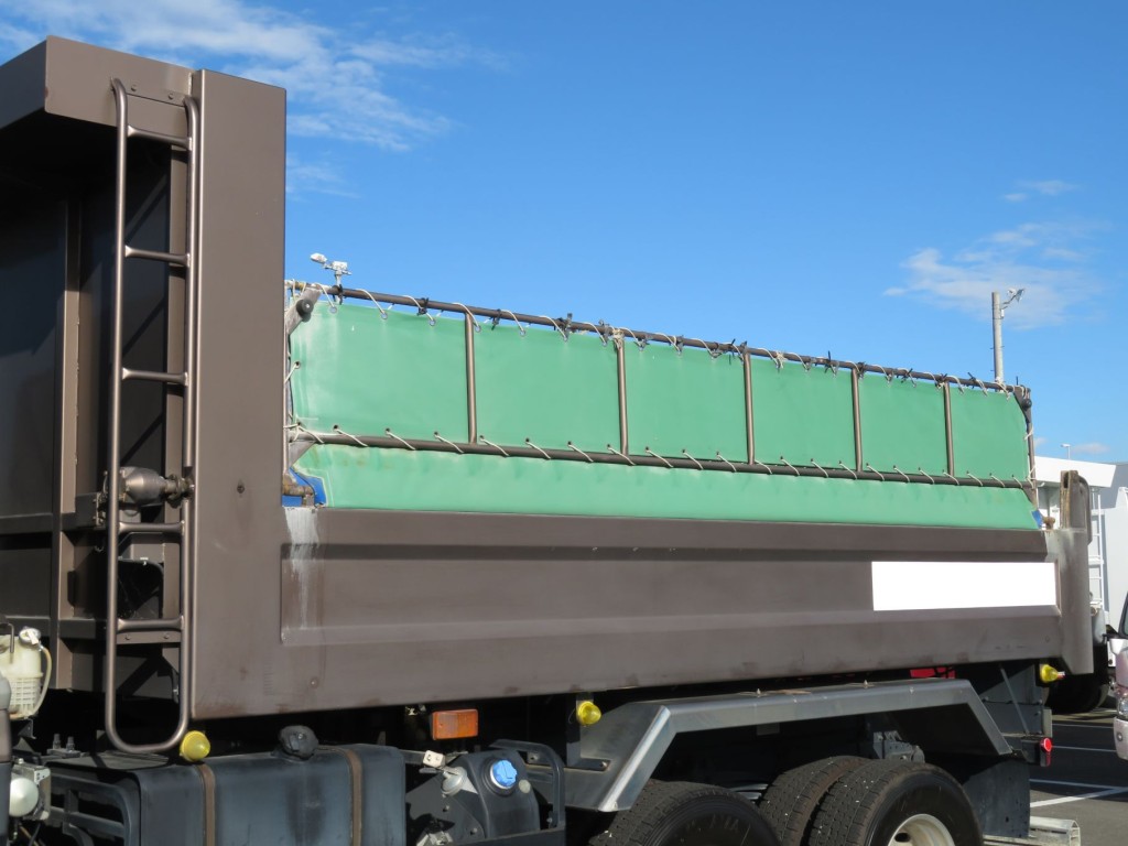 UDトラックス クオン 2PG-CW5ALの写真18