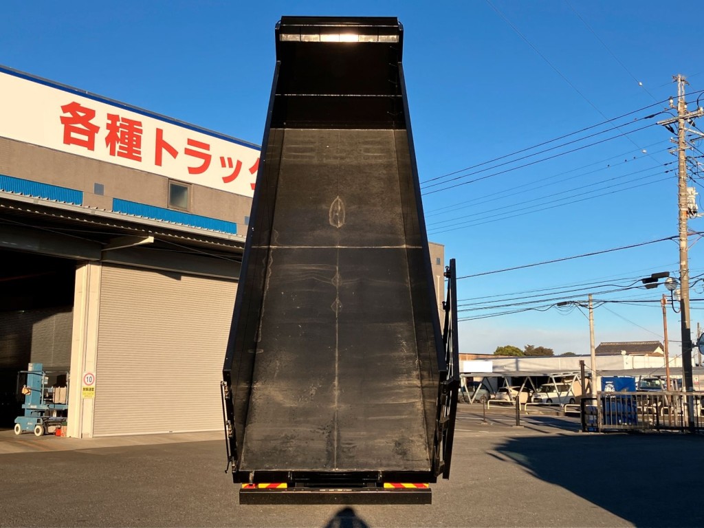 荷台全体の状態です。|日野 プロフィア 2DG-FS1AHEの写真11