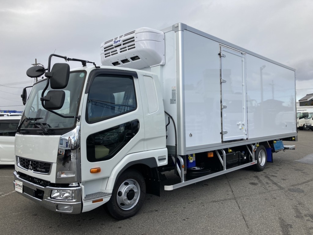 三菱 ファイター 2KG-FK65F(2WD)の写真1