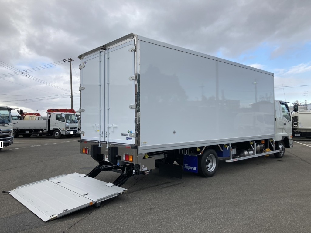 三菱 ファイター 2KG-FK65F(2WD)の写真4