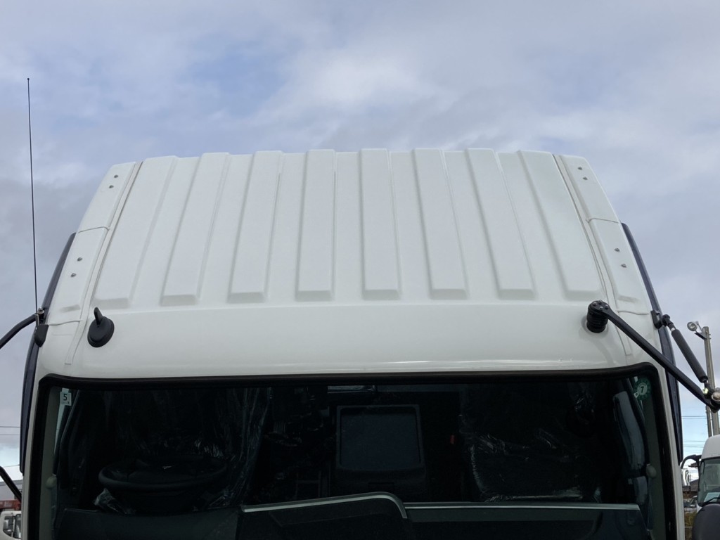 キャブルーフの状態です。|三菱 ファイター 2KG-FK65F(2WD)の写真47