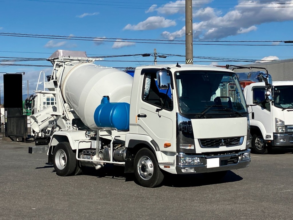 三菱 ファイター 2KG-FK72F(2WD)の写真2