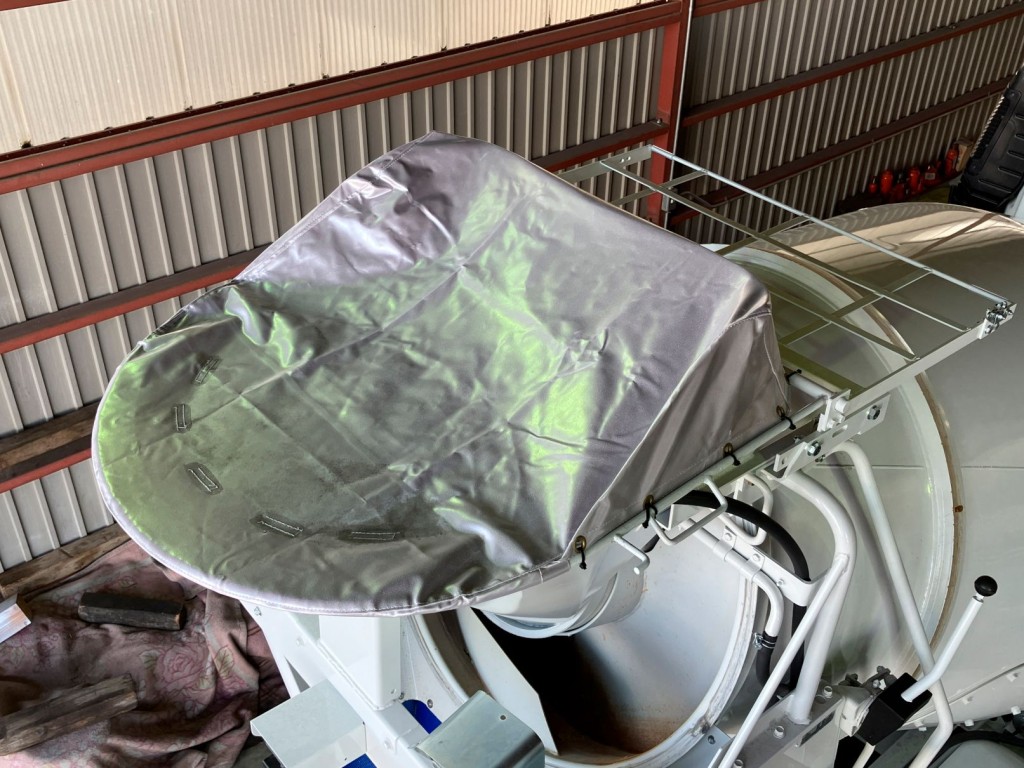 ホッパーは手動式です。|三菱 ファイター 2KG-FK72F(2WD)の写真8