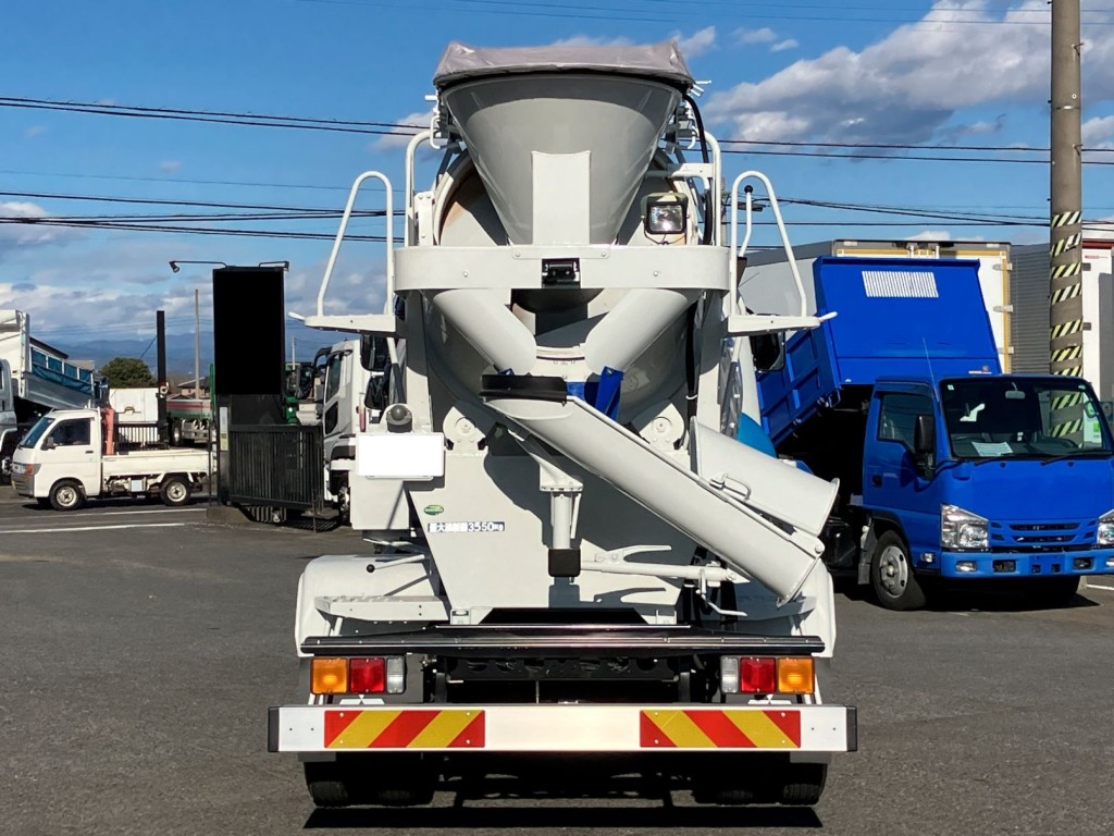 リヤ周りの状態です。|三菱 ファイター 2KG-FK72F(2WD)の写真14