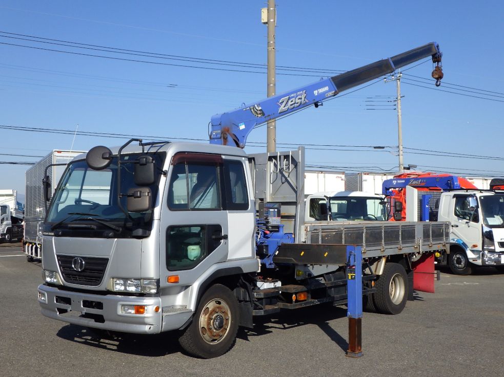 ニッサンディーゼル コンドル BDG-PK37Cの写真1