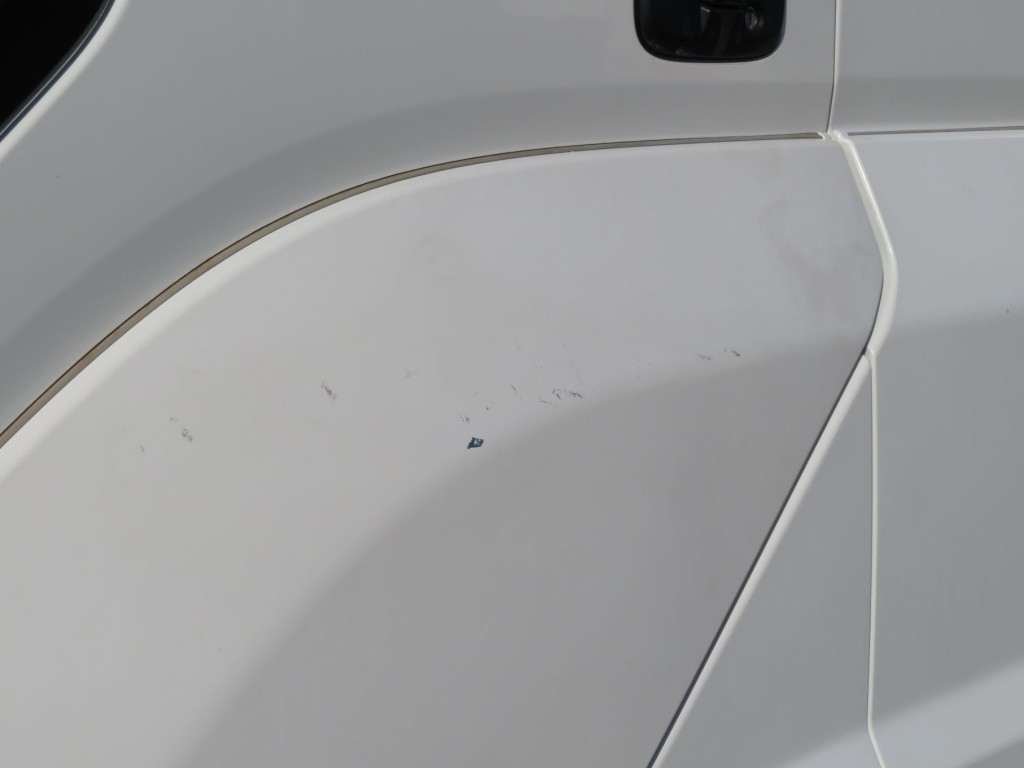 いすゞ ギガ 2PG-CYJ77Cの写真13