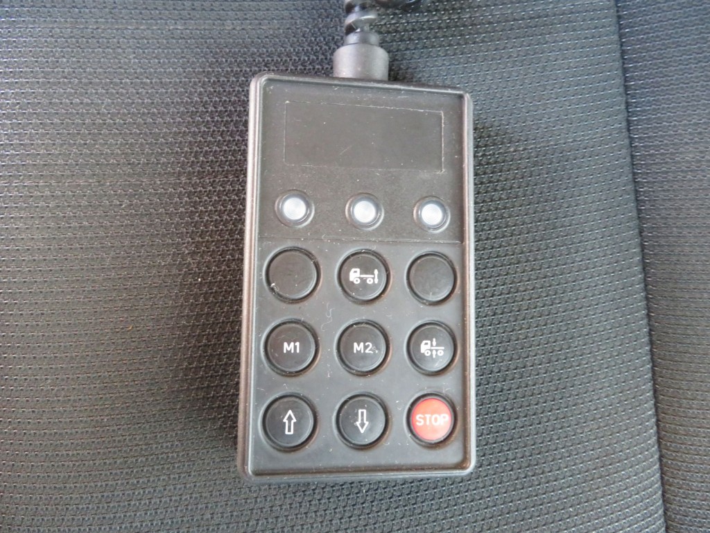 いすゞ ギガ 2PG-CYJ77Cの写真18