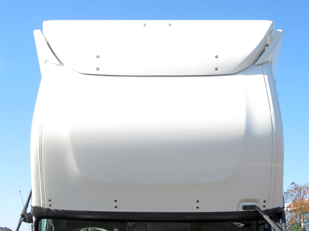 いすゞ ギガ 2PG-CYJ77Cの写真24