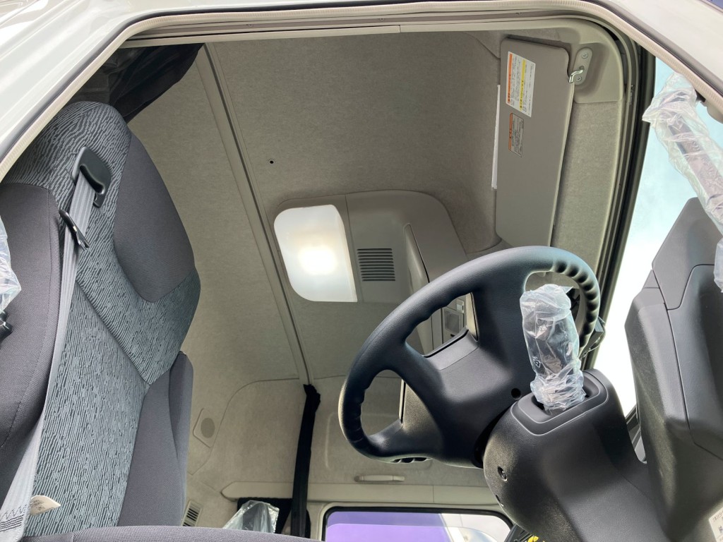 ハイルーフです。|三菱 スーパーグレート 2RG-FP84VDRの写真6