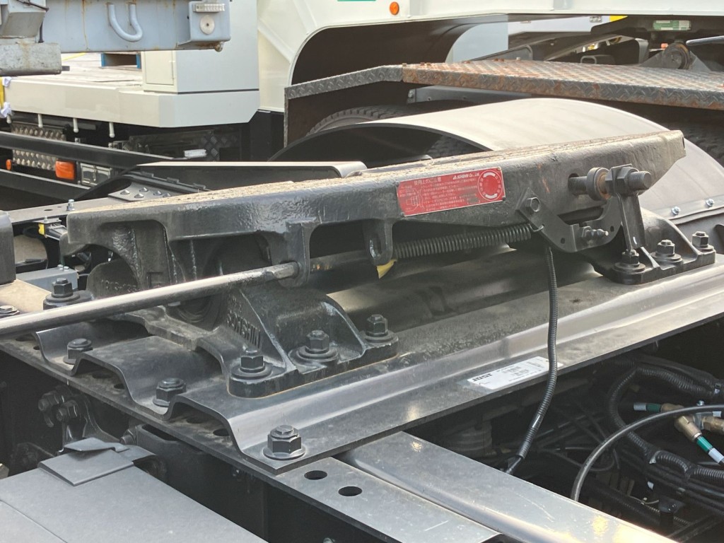 シングルカプラーです。|三菱 スーパーグレート 2RG-FP84VDRの写真10