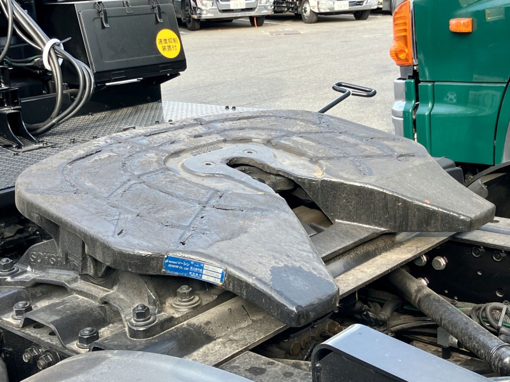 カプラー面の状態です。|三菱 スーパーグレート 2RG-FP84VDRの写真11