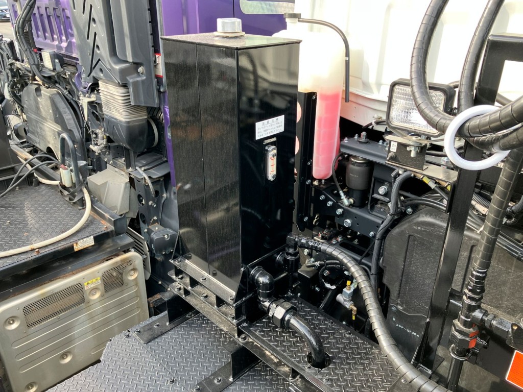 作動油タンクの状態です。|三菱 スーパーグレート 2RG-FP84VDRの写真14