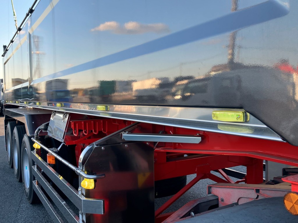 マーカーレールはステンレス製です。|東邦  TF36H2C3改の写真19