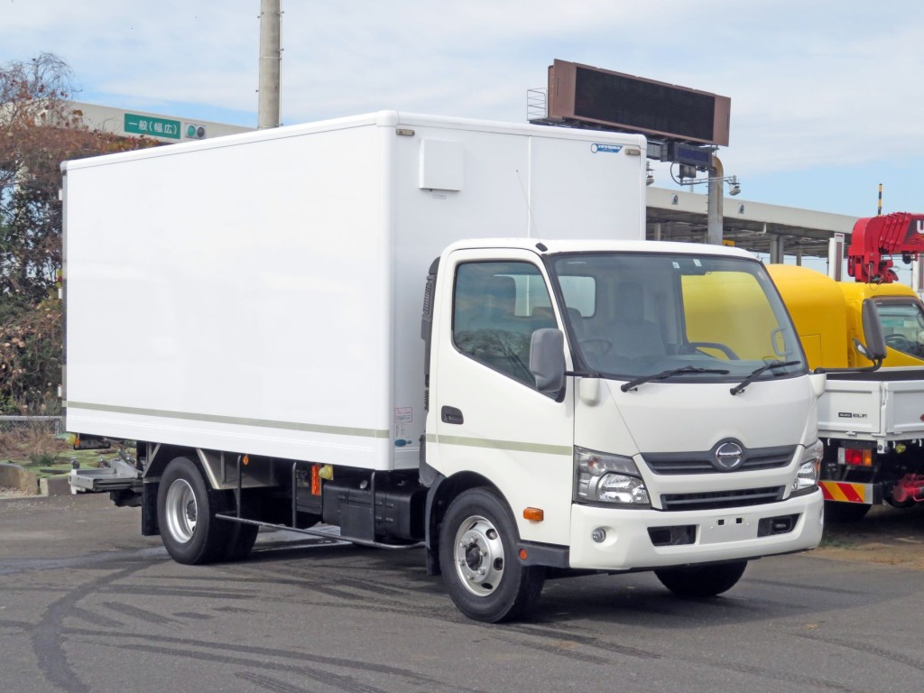 日野 デュトロ TKG-XZU710M(2WD)の写真2