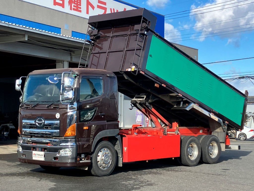 日野 プロフィア QPG-FS1APEAの写真1