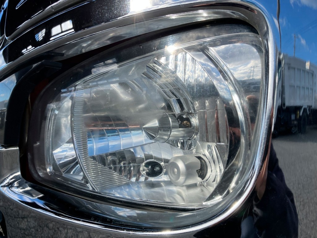 左右ヘッドランプレンズに少し曇りがあります。|日野 プロフィア QPG-FS1APEAの写真37