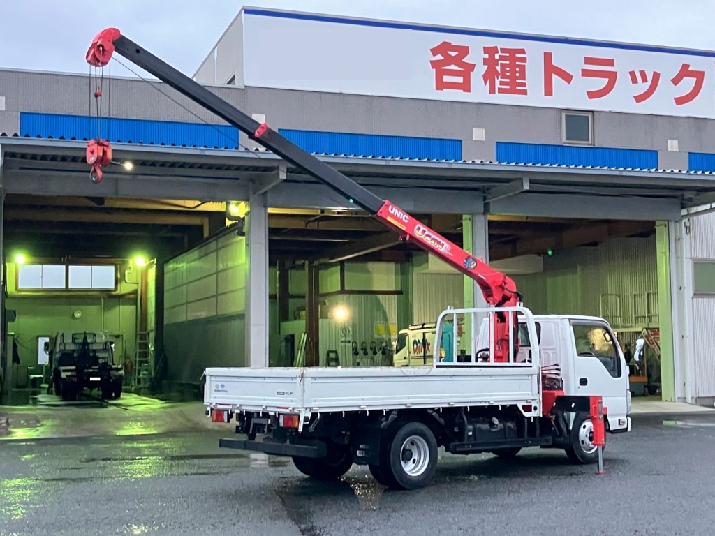 いすゞ エルフ TKG-NKR85AR(2WD)の写真4