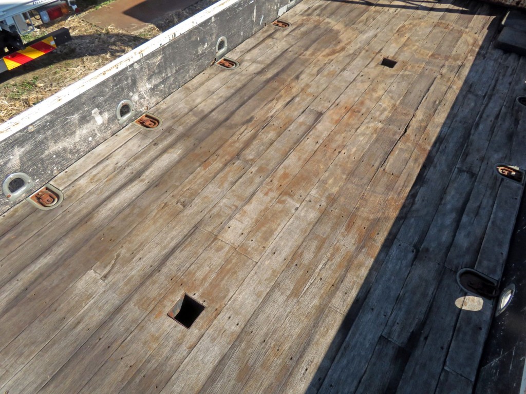 三菱 キャンター TKG-FEB90(2WD)の写真9