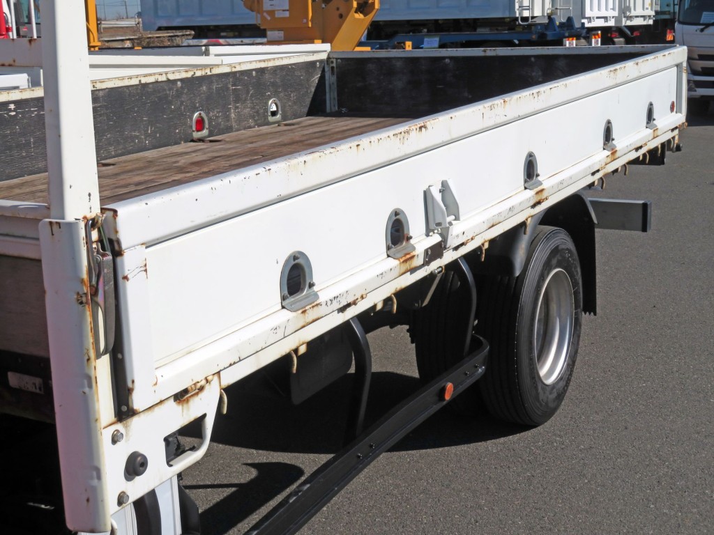 三菱 キャンター TKG-FEB90(2WD)の写真17