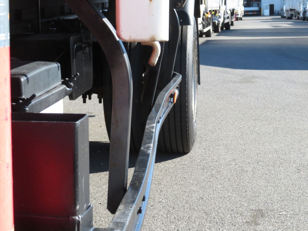 三菱 キャンター TKG-FEB90(2WD)の写真20