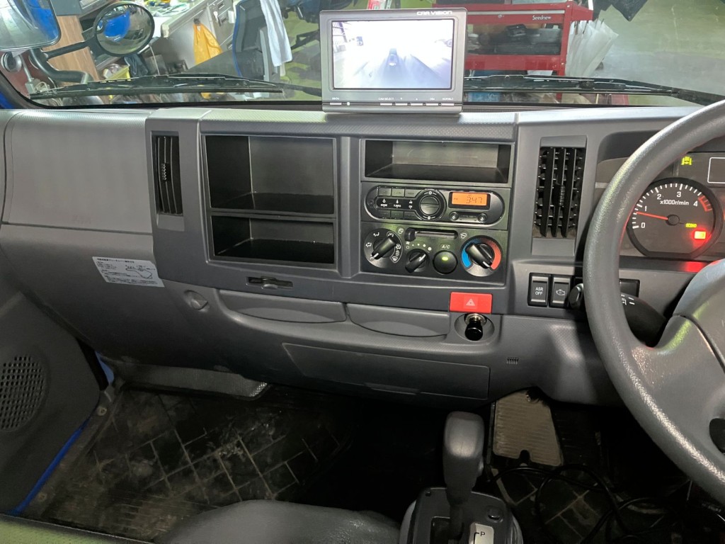 パネル周りの状態です。|マツダ ダイナ TPG-LJR85AD(2WD)の写真17