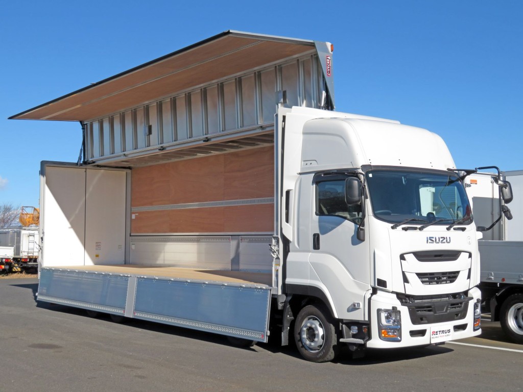 いすゞ ギガ 2PG-CYJ77Dの写真2