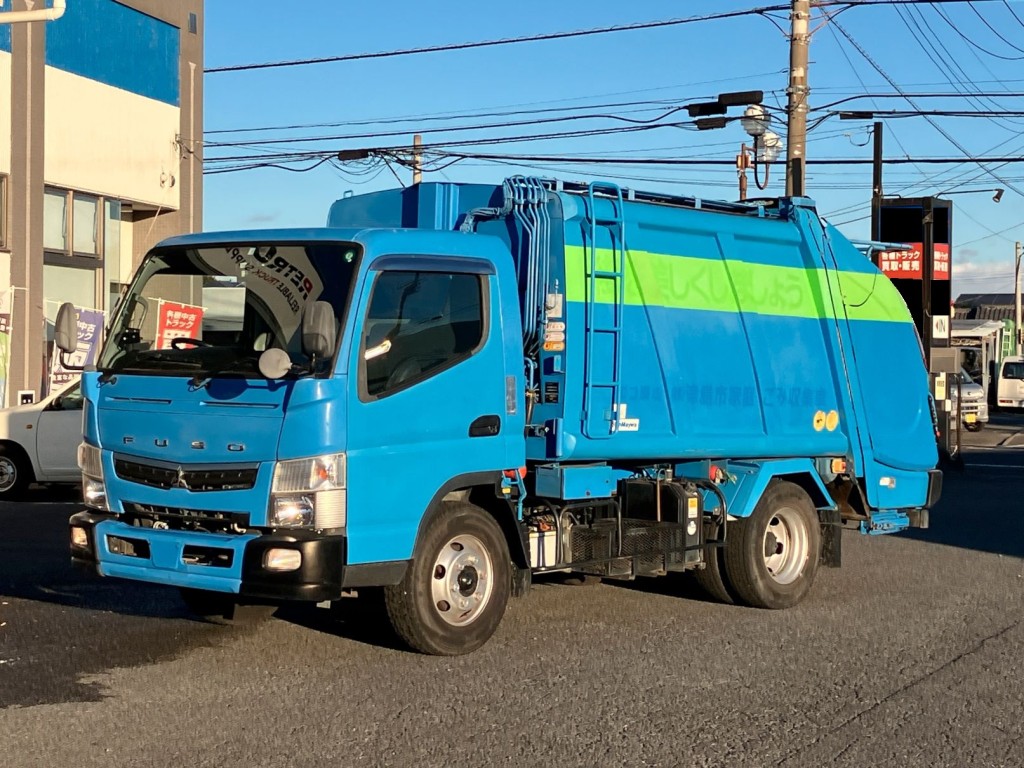 三菱 キャンター 2PG-FEB90(2WD)の写真1