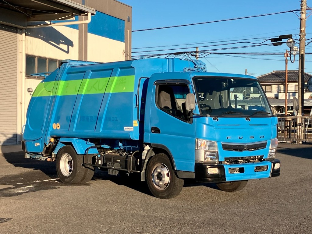 三菱 キャンター 2PG-FEB90(2WD)の写真2