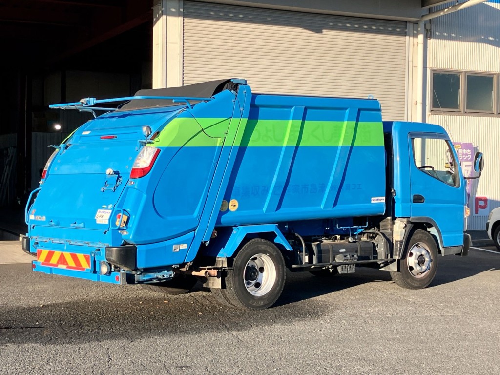 三菱 キャンター 2PG-FEB90(2WD)の写真4