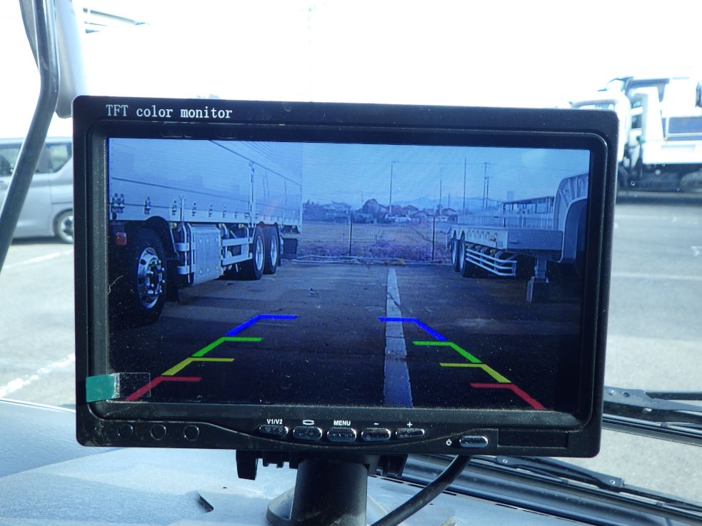 液晶バックモニター付きです。|ニッサンディーゼル コンドル PB-MK36A(2WD)の写真15