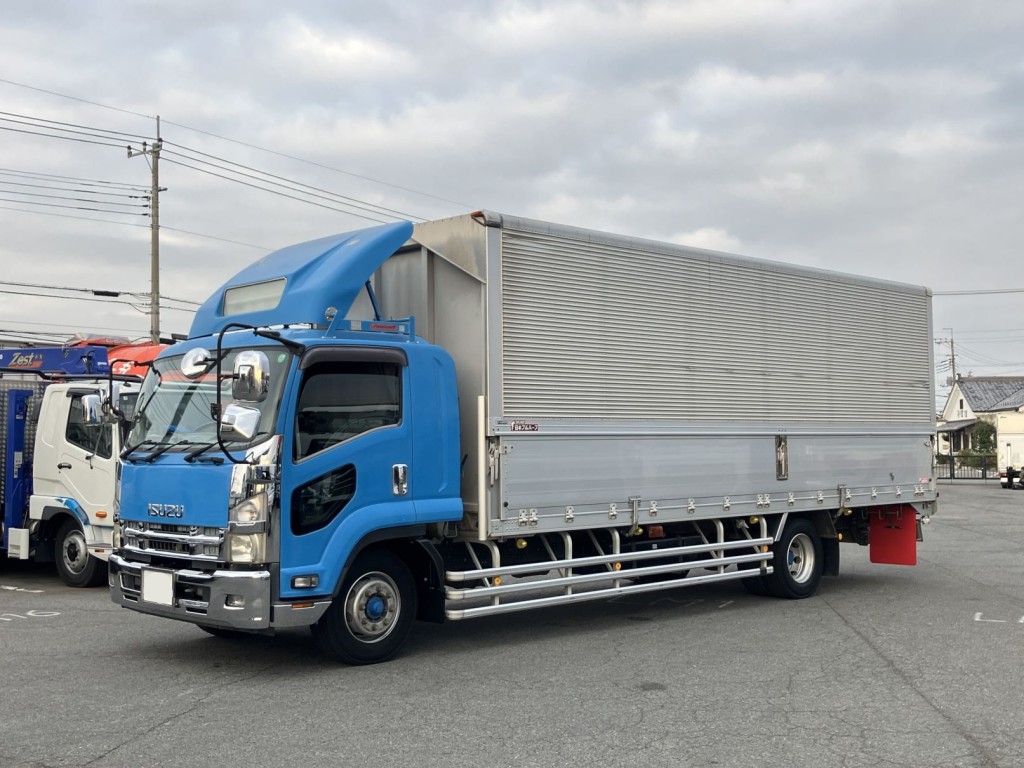 いすゞ フォワード LKG-FTR90S2の写真1